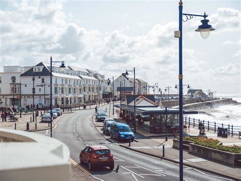 Porthcawl - Town Beach | VisitWales