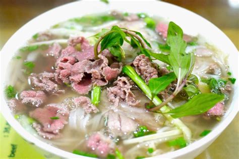 The Geography of Vietnamese Noodle | Nadova Tours