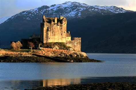 18_9076 Eilean_Donan_Castle_Kyle_Of_Lochalsh_Scotland Copyright Shelagh ...