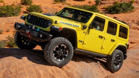 Jeep Looking To Grow PHEV Sales, Considering Traditional Hybrids Too ...