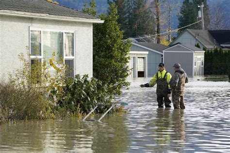 Flooding in Washington state leaves residents wondering what's next