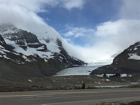 Columbia Icefields | Natural landmarks, Amazing adventures, Landmarks