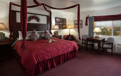 Hotel Rooms & Suites in Pullman, WA | Coast Hilltop Inn