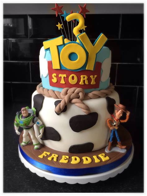 Toy Story cake for a 3rd birthday featuring Woody & Buzz Lightyear ...