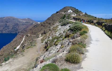 Fira-Oia Hike & Caldera Walking Tours - Updated for 2021