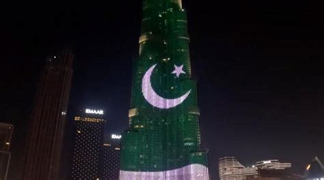 Burj Khalifa illuminates in Pakistani flag colors on independence day - US