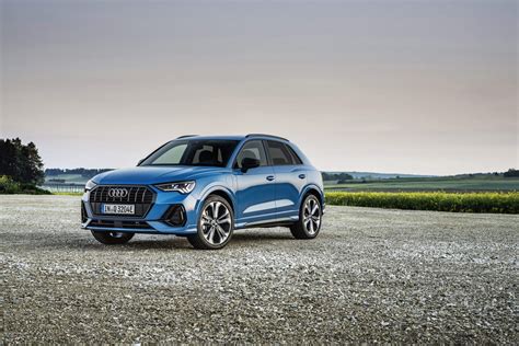 Audi makes plug-in hybrid Q3 - car and motoring news by CompleteCar.ie