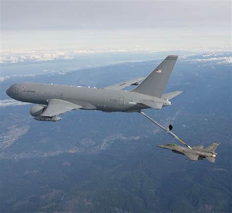 KC-46A Pegasus conducts 1st in-flight refueling demonstration ...