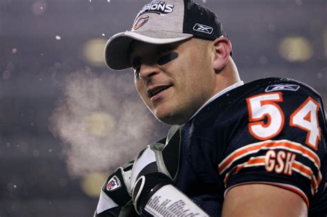 Bears great Brian Urlacher a first ballot Pro Football Hall of Famer ...