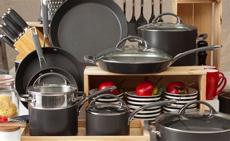 Stainless Steel vs NonStick Cookware - The Kitchen Revival