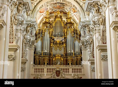 Organ, baroque St. Stephen's Cathedral, Passau, Lower Bavaria, Bavaria, Germany Stock Photo - Alamy