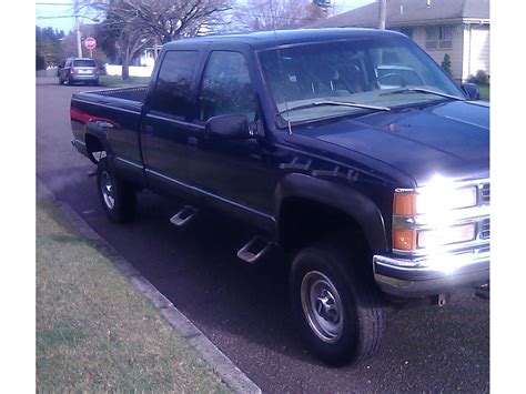 1999 Chevrolet Ck3500 - Classic Car - Coos Bay, OR 97420