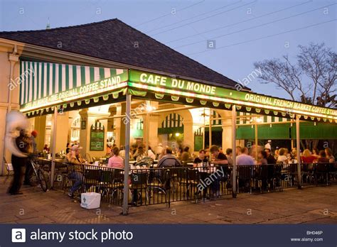 Cafe Du Monde Stock Photos & Cafe Du Monde Stock Images | Cafe du monde, French market new ...