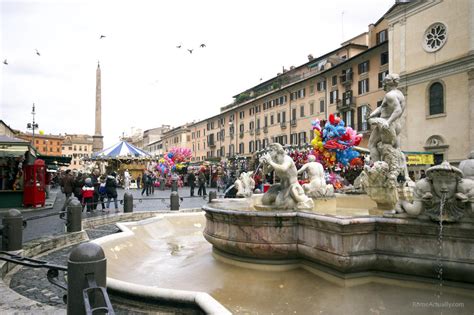 10 Cool + Fun Christmas Markets in Rome (2023/2024 Edition)