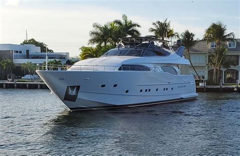 2002 28.65m FERRETTI YACHTS for Sale | Used FERRETTI YACHTS Yacht for ...