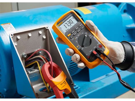 Fluke 87V-MAX Industrial True RMS Heavy Duty Multimeter ...