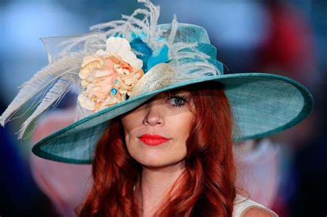 Photos: Hats of Derby Day | Kentucky derby hats, Derby hats, Derby day