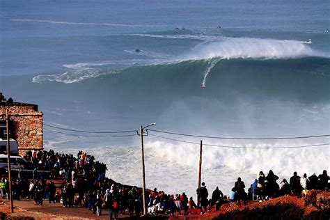 Praia do Norte Surf Forecast and Surf Reports (Beira, Portugal)