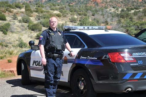 Sedona police officer loves his ‘interesting’ job - Sedona Red Rock News