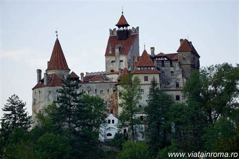 Castelul Bran, dincolo de Dracula – Patru Zări