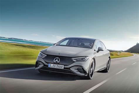 Mercedes-Benz unveils EQE electric sedan with impressive 400-mile range ...