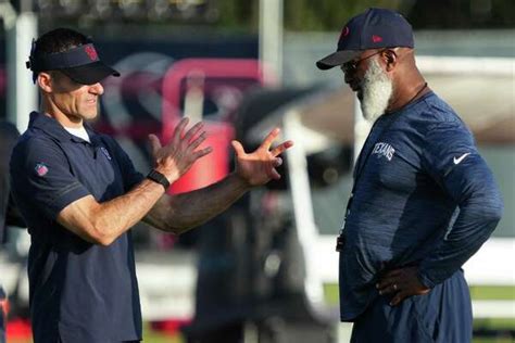 Houston Texans poll: Who should team hire as next head coach?