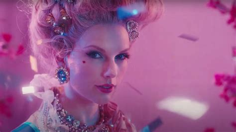 Taylor Swift Shares New Video for “Bejeweled”: Watch - DJ DiscJockey