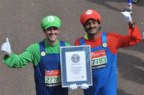 Guinness world record set at London Marathon by runners supporting the AKDN | The.Ismaili