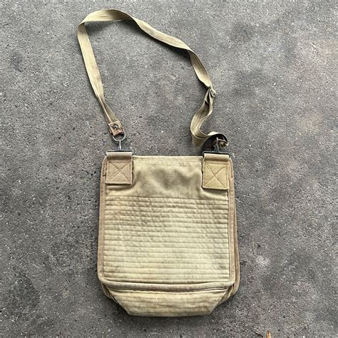 WW1 US Grenade Bag 1918 Dated With Strap – Fitzkee Militaria Collectibles