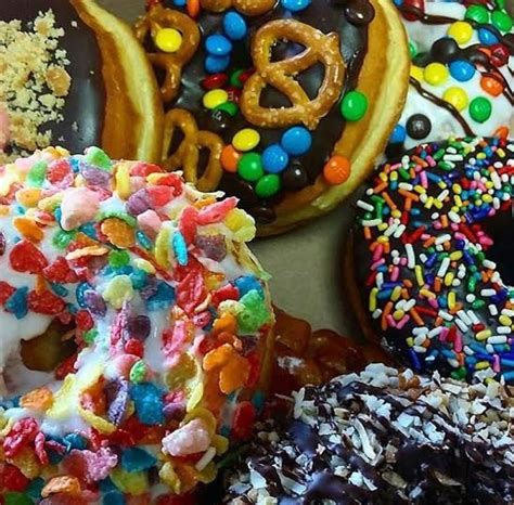 7 Donut Shops to Try Right Now in Vegas | Blog | Las vegas eats, Las vegas food, Vegas food