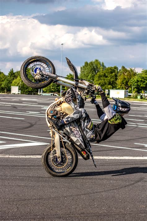 Wheelie time | Stunt bike, Supermoto, Moto bike