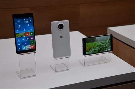 Can The Lumia 950 Replace Your Laptop? Microsoft 'Continuum' Attempts PC-Like Experience On ...