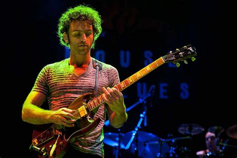 Dweezil Zappa to play dad's music at The Egg