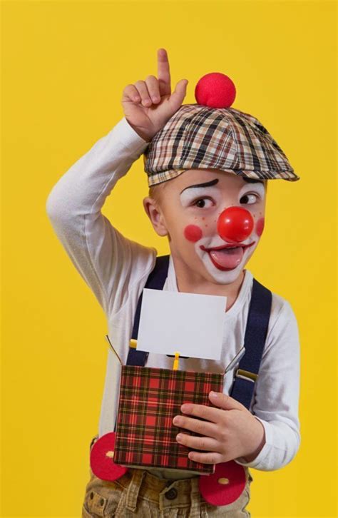 Easy Clown Makeup, Circus Makeup, Kids Makeup, Boys Clown Costume ...