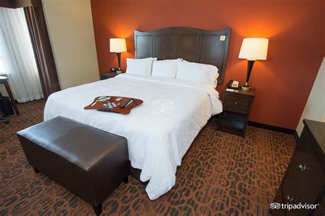 HAMPTON INN & SUITES BRADENTON DOWNTOWN HISTORIC DISTRICT $109 ...