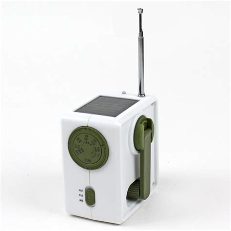 Solar or Hand Crank Powered AM/FM Radio - DadGifts.com