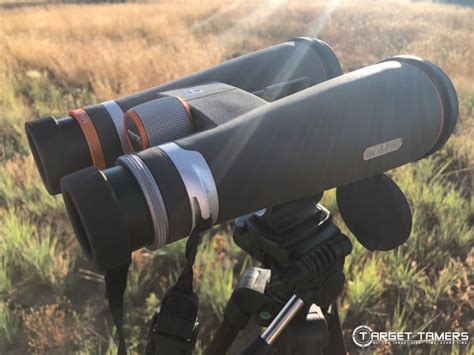 Spotting Scopes VS Binoculars: 7 Reasons To Choose A Spotter