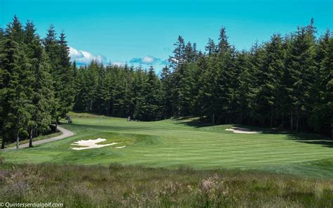 Salish Cliffs Golf Club - Quintessential Golf