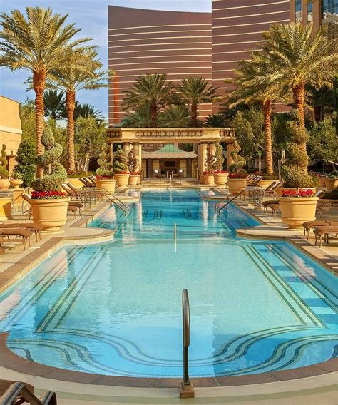 Las Vegas isn't all about the casinos — these stunning pool decks will ...