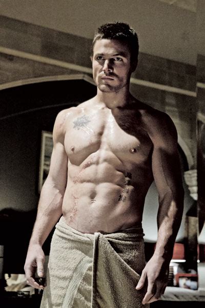 Stephen Amell - Staying Lean and in Superhero Shape For Arrow | TRAIN