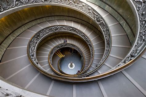 20 Mesmerizing Examples of Spiral Staircase Photography | Bored Panda