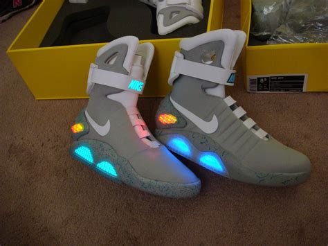 felicidad Mínimo A rayas real vs fake nike air mags palma Rebotar Perpetuo