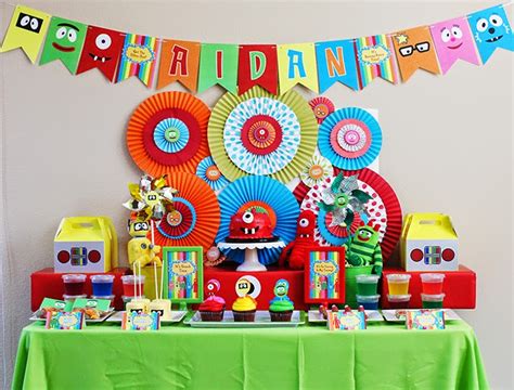 Invitation Parlour: Yo Gabba Gabba Birthday Party - Aidan Turns 3!