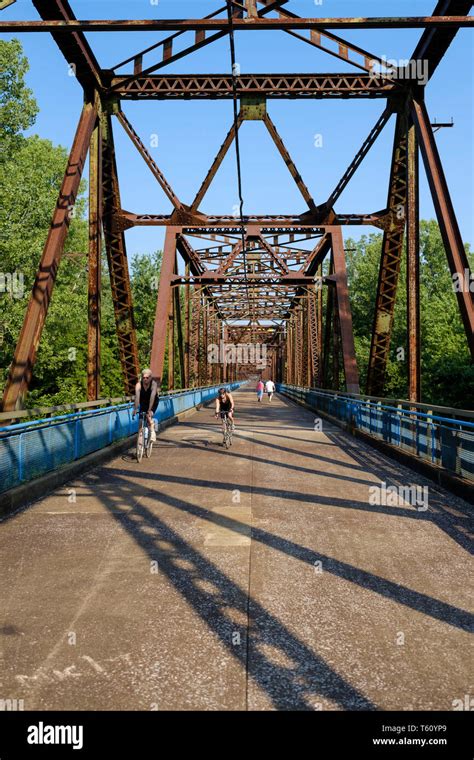 Visitors walking on the Old Chain of Rocks Bridge over the Mississippi River, Missouri, USA ...