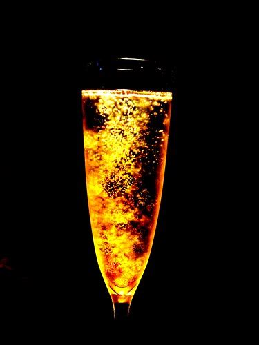 Champagne Glow | Champagne under a spotlight | Steven Zolneczko | Flickr
