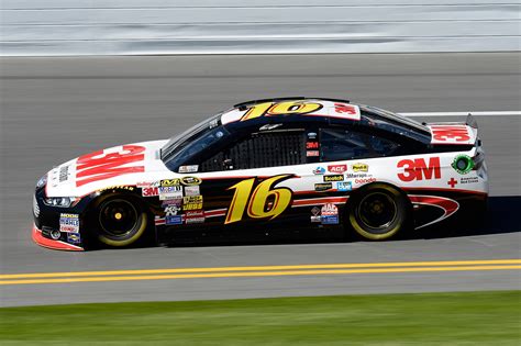 Four Fords Post Top-10 Qualifying Times in Daytona 500 Qualifying | Ford Media Center