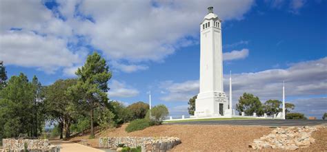 Memorial Hill | Visit Parkes Region