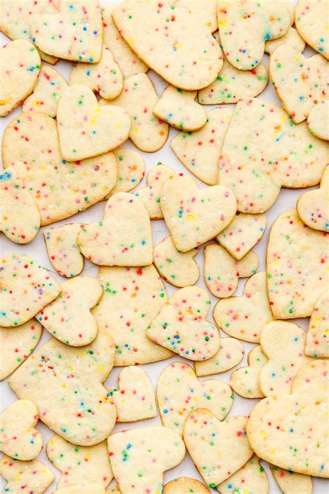 Sugar Cookies With Sprinkles - Kelly Neil