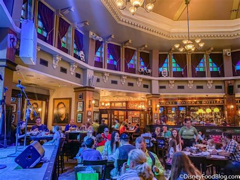 2022 wdw walt disney world disney springs restaurant review raglan road irish pub and restaurant ...