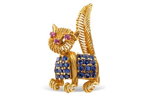 Enchanting Animal-Themed Jewels Make Great Pets - 1stDibs Introspective